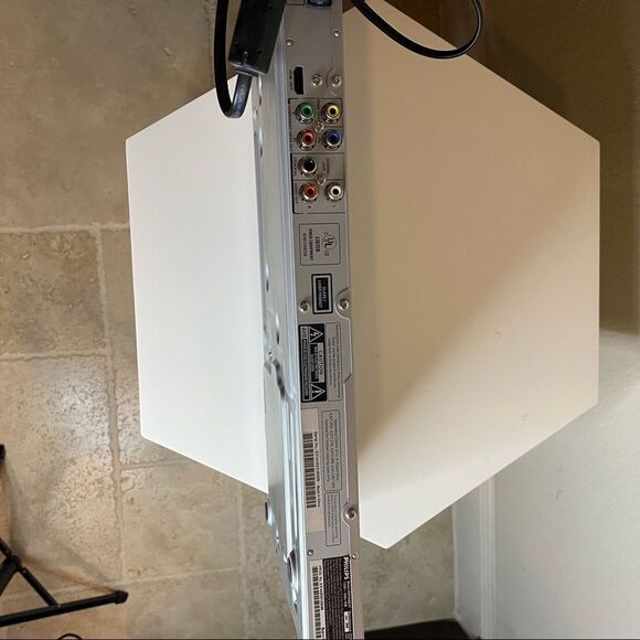 Philips DVD Player - Picture 6 of 9